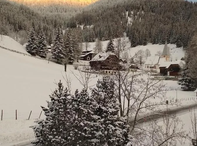 Apartment Rosies Family